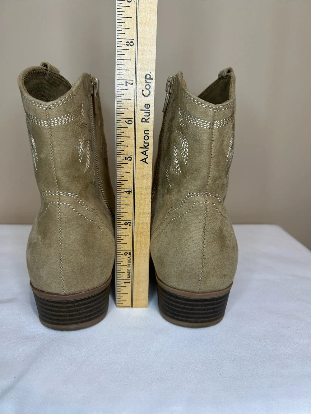 SO Tan Suede Western Ankle Boots with Embroidered Stitching